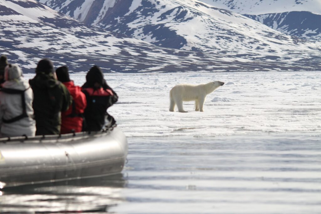 Zodiac cruising Spitsbergen Joerg Ehrlich copy